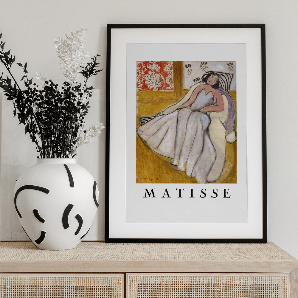 Jeune Femme à La Pelisse Blanche - Art Print by Henri Matisse