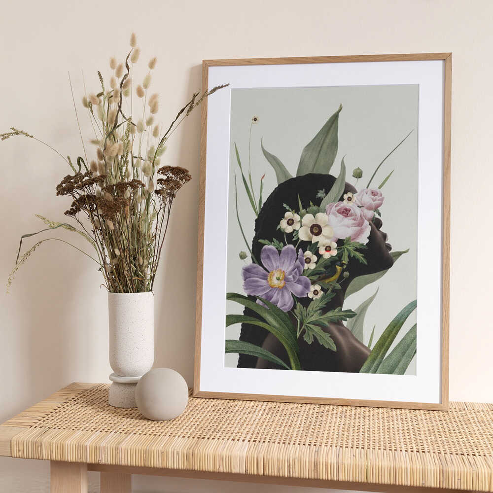 Purple flower - Art Print by Frida Floral Studio