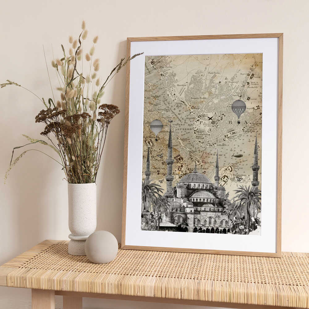 Istanbul (City Breaks) - Art Print by Simon Goggin Travel Poster