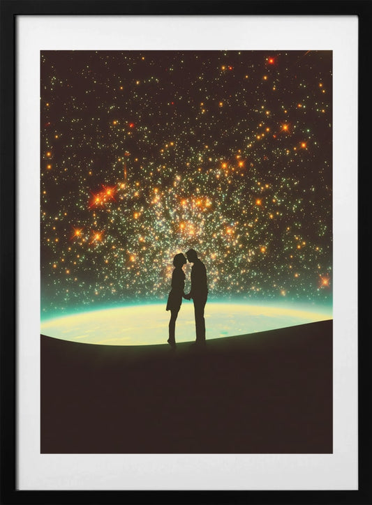A Cosmic Kiss - Art Print by Taudalpoi