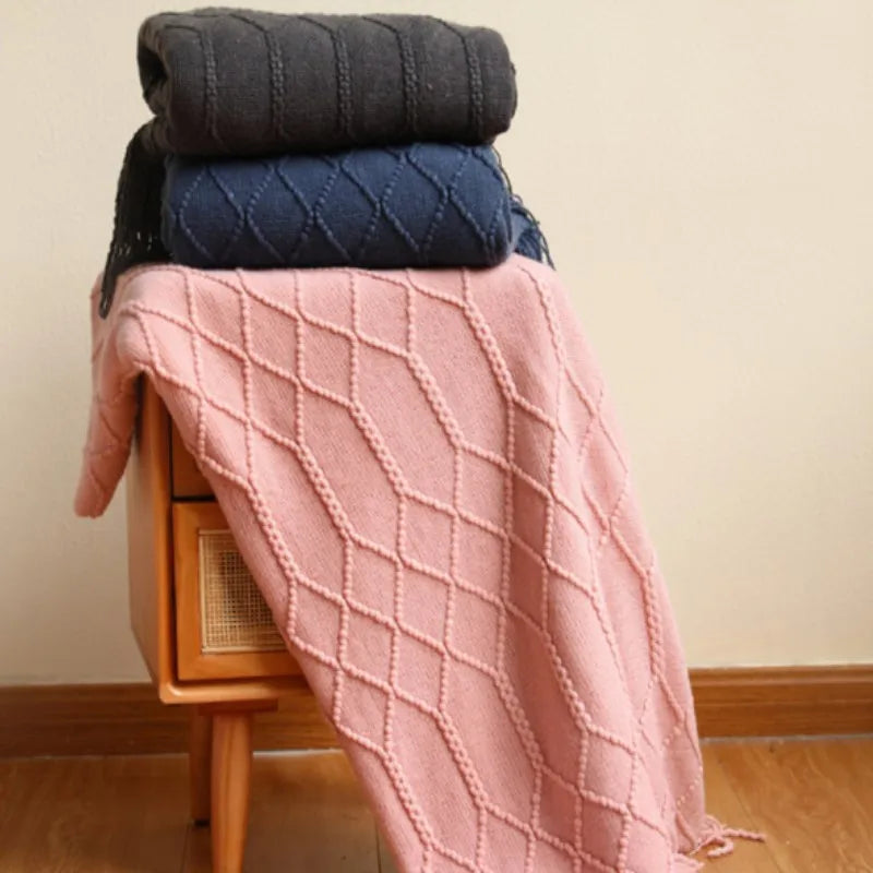 Luxury Knitted Blankets: Soft Weighted Throw for Bed or Sofa