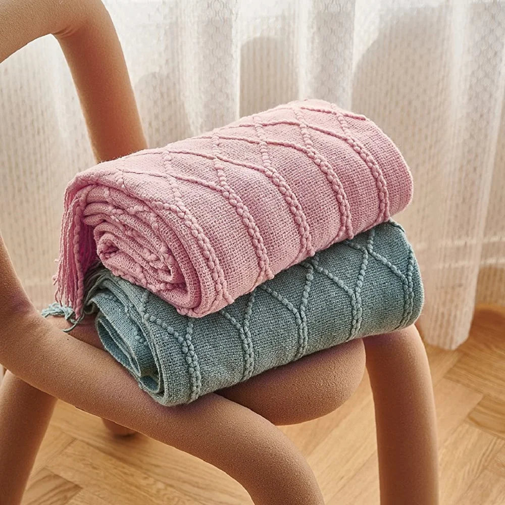 Luxury Knitted Blankets: Soft Weighted Throw for Bed or Sofa