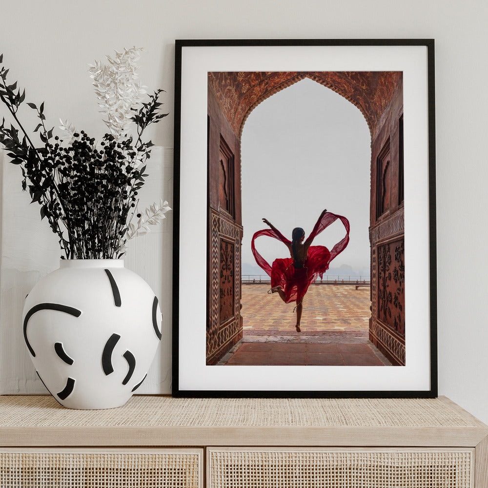 Taj Mahal's Heart - Art Print by Lin Jing