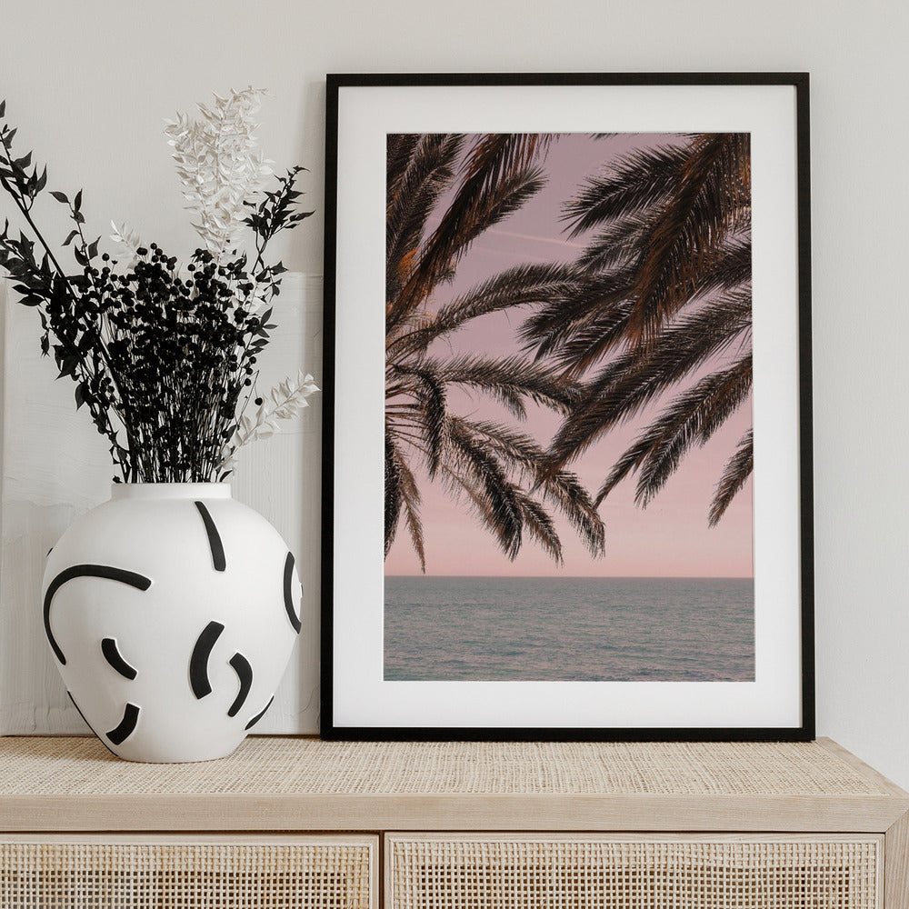 Palm_011 - Art Print by Pictufy Studio III