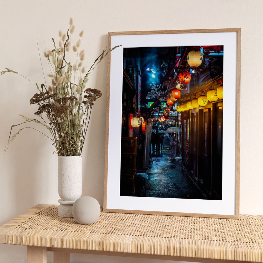 Omoide Yokocho Lady - Art Print by Lorenzo Luca Andriani