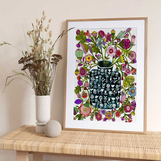 Full Vase - Art Print by Sharon Nullmeyer
