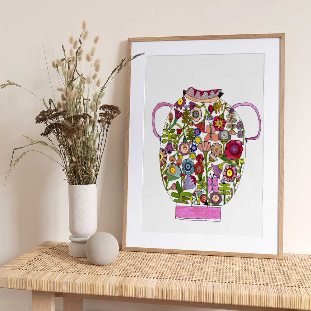 Flower Vase - Art Print by Sharon Nullmeyer