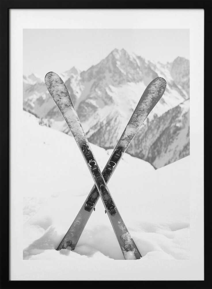 Skies Apls Black and White - Art Print by Pictufy Studio