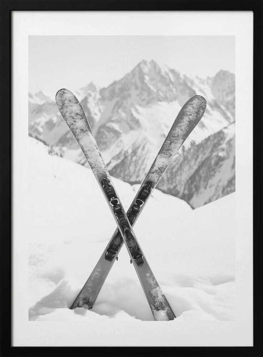 Skies Apls Black and White - Art Print by Pictufy Studio