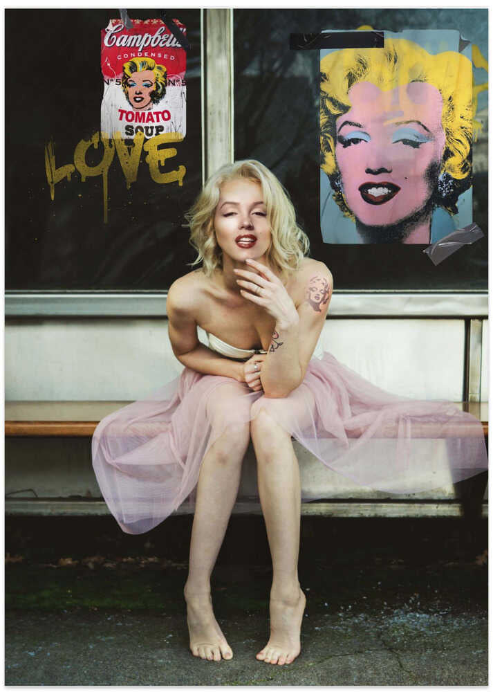 New Marilyn - Art Print by Dikhotomy