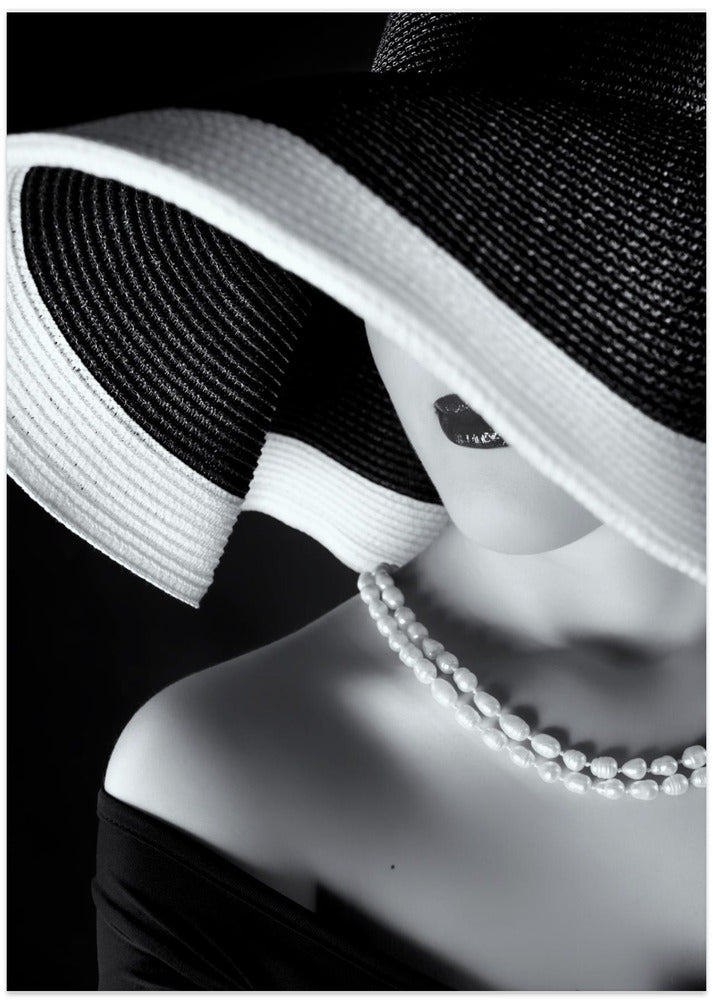 Elegance in Shadow - Art Print by Ruslan Bolgov